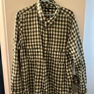 GAP lightweight cotton button down
